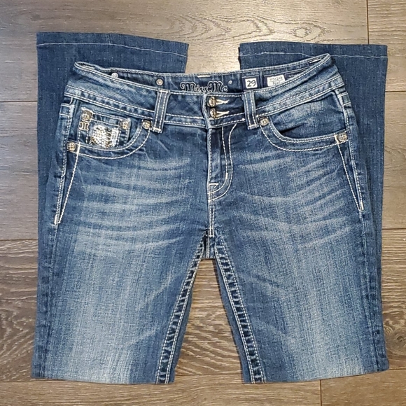 what is a size 8 in miss me jeans